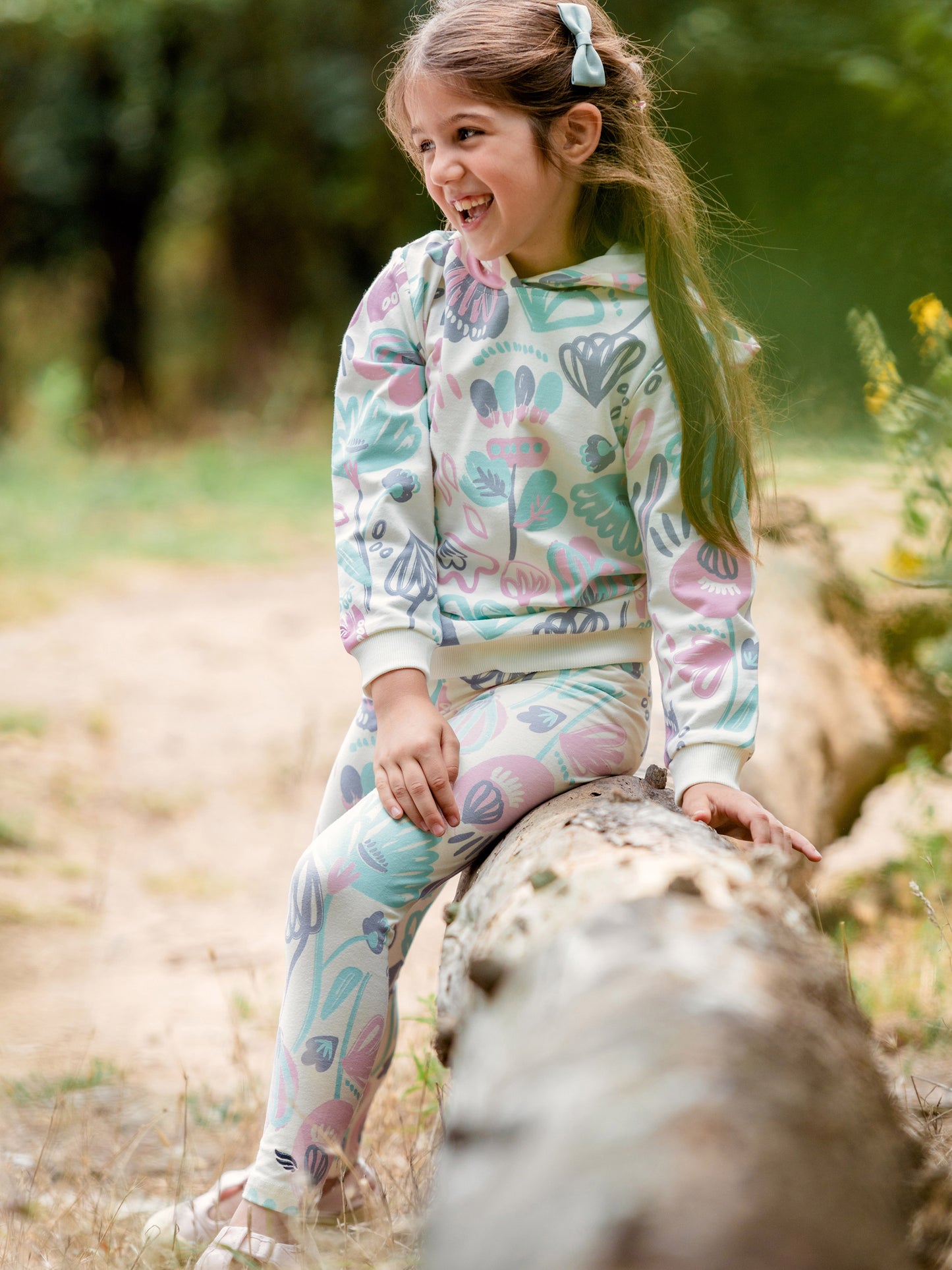 Cherubino "All-Day Comfort" Enchanting Watercolor Floral Hoodie for Girls